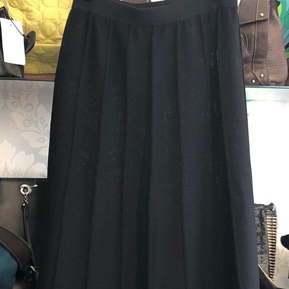 ST. JOHN COLLECTION Black Panel Knit A-Line Skirt